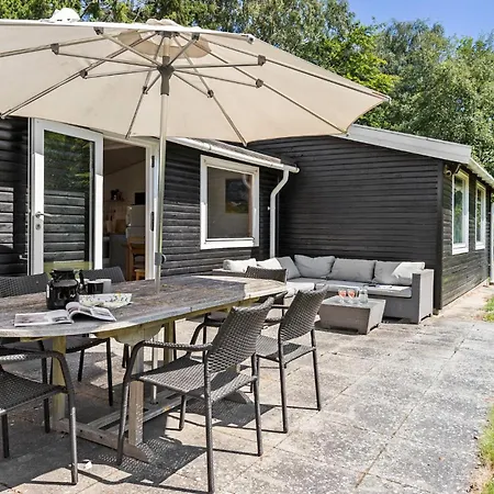 4 Bedroom Stunning In * Gilleleje