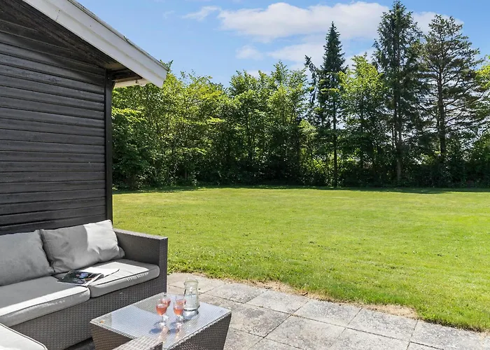4 Bedroom Stunning In