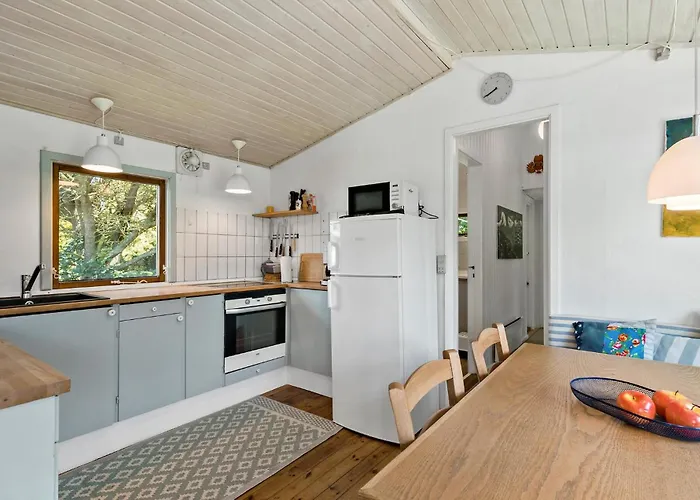 4 Bedroom Stunning In Holiday home *
