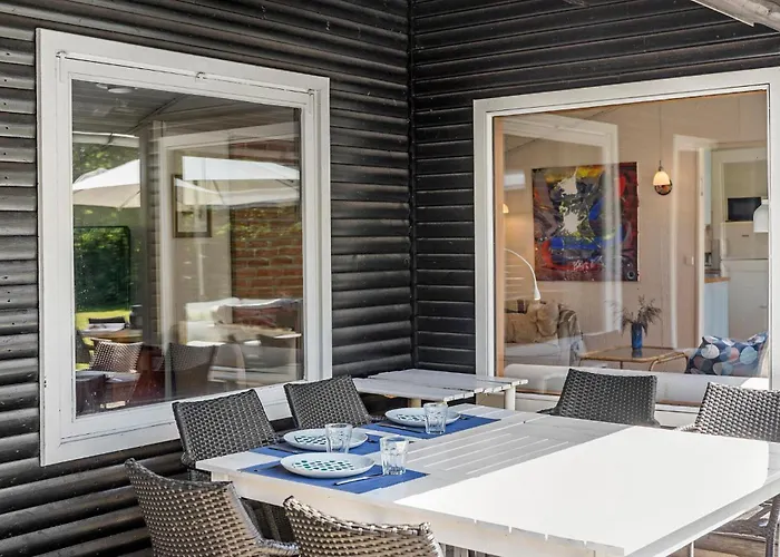 4 Bedroom Stunning In * Gilleleje